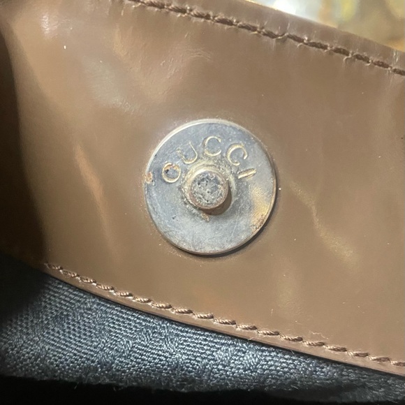 Gucci dark brown nylon and patent leather bag from the bamboo collection. - Picture 12 of 14
